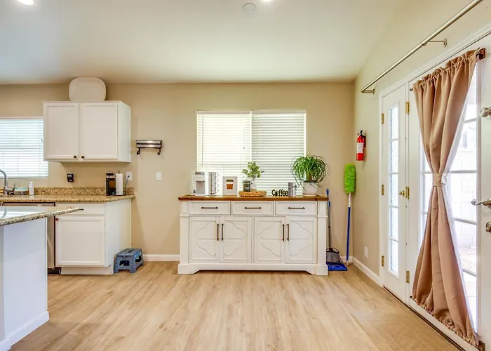 5 Mi To Dtwn Gilbert! Desert Gem W/ Fenced-in Pool Holiday home *